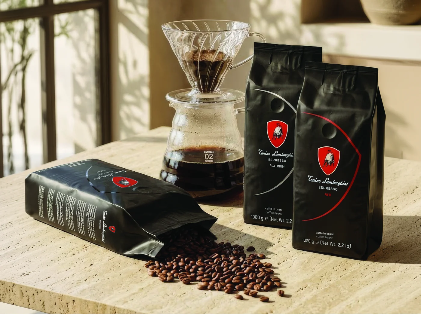 Tonino Lamborghini Espresso — Red · Platinum · Black imza harmanları ve V60 demleme