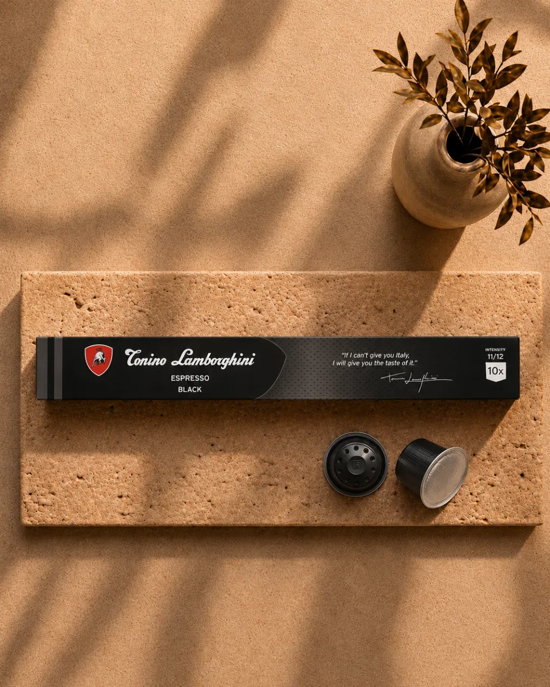 Nespresso Black — Önden